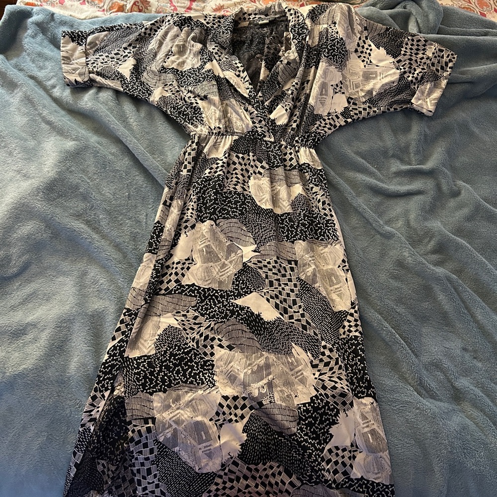 Funky vintage long geometric black and white dress